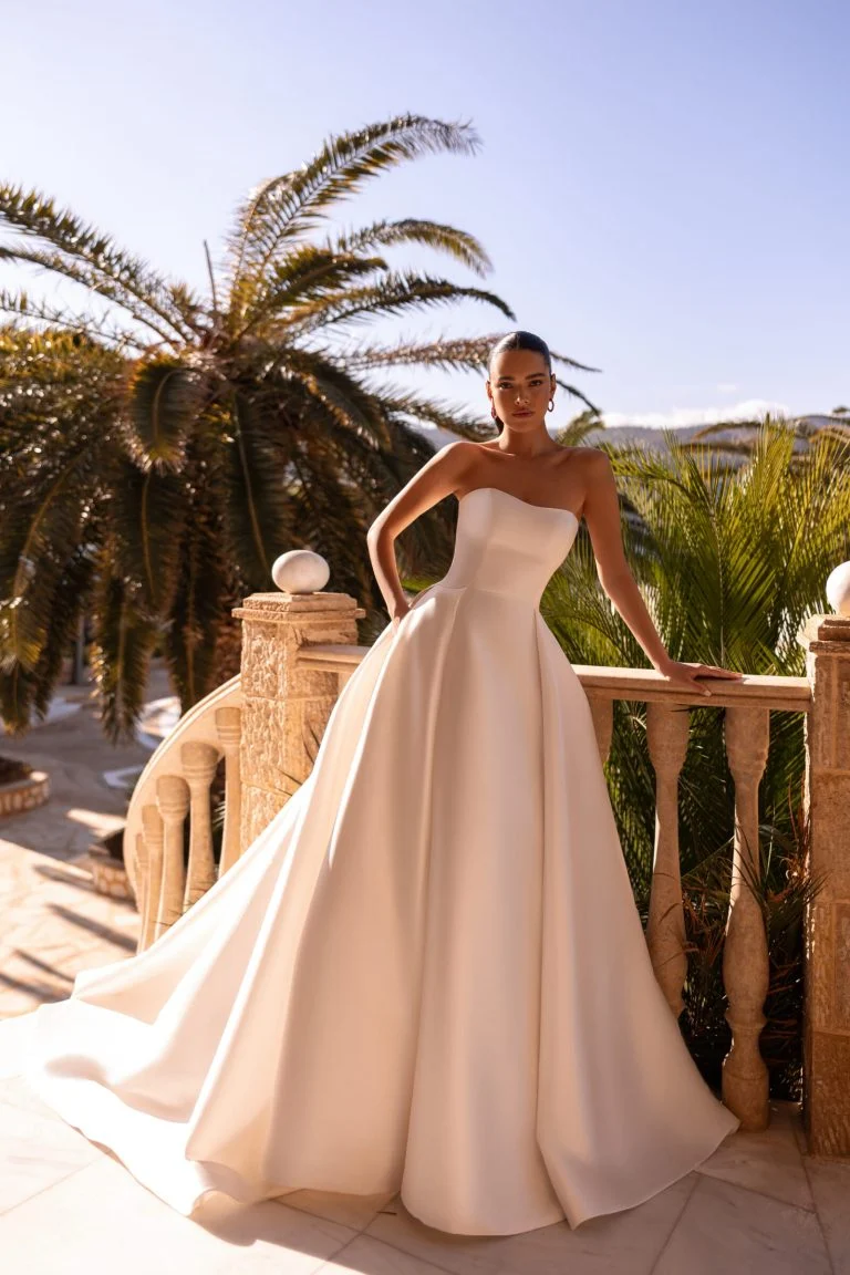 Demetrios 8251M wedding dress